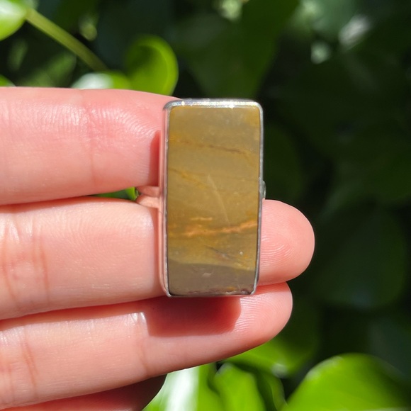 Size 9 925 silver plated‎ mookaite rectangular ring - Picture 3 of 8